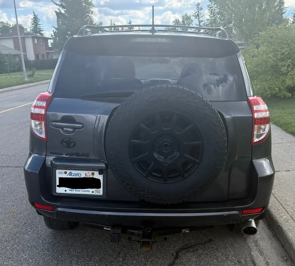 Toyota Rav4 2010 photo 3