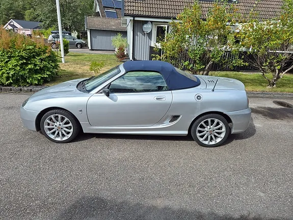 MG Tf 2003 photo 5