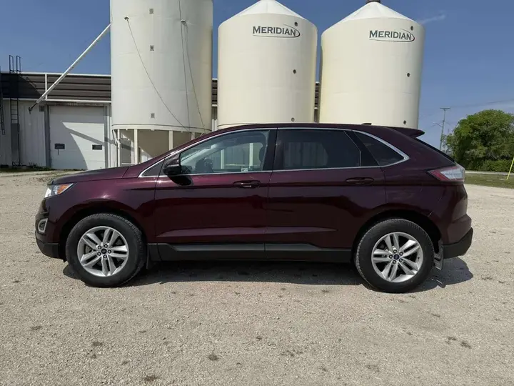 Ford Edge 2018 photo 2