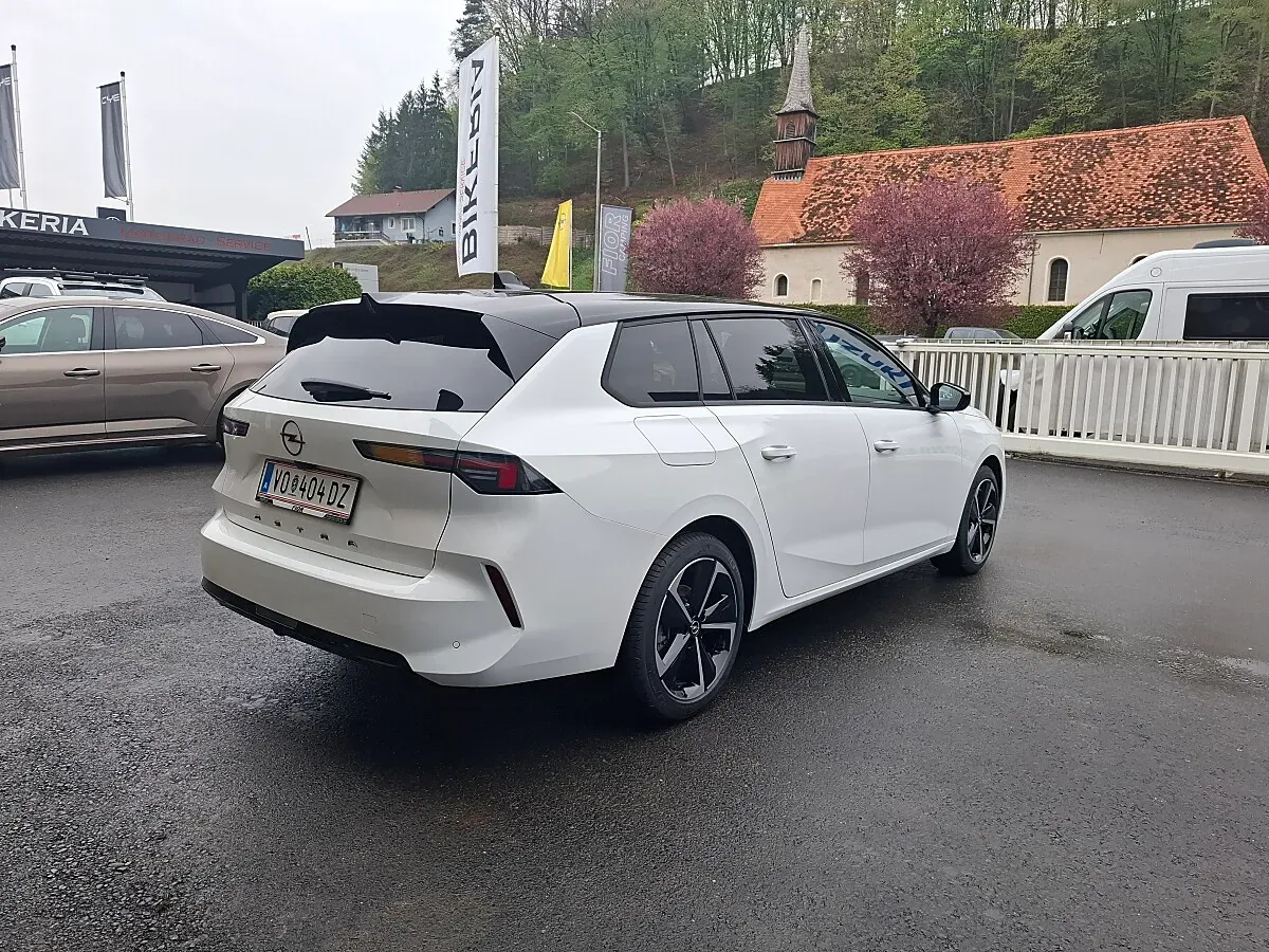 Opel Astra 2025 photo 3