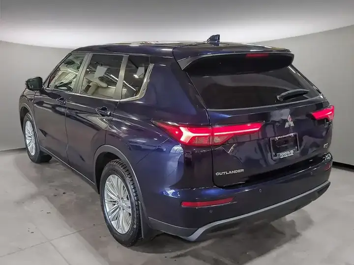Mitsubishi Outlander 2022 photo 4