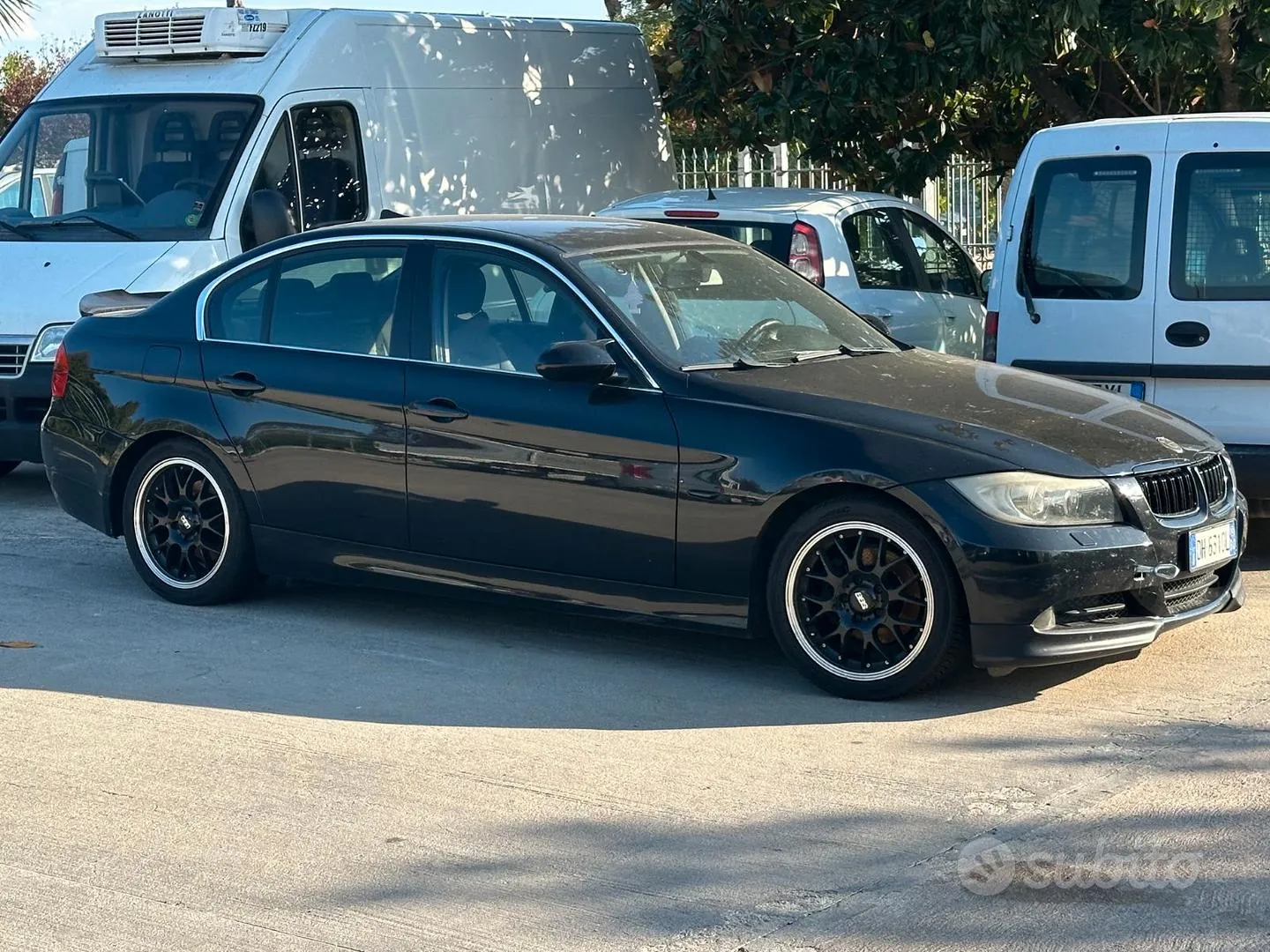 BMW 320I