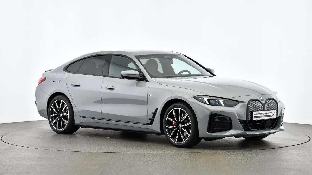BMW I4 2025 photo 3