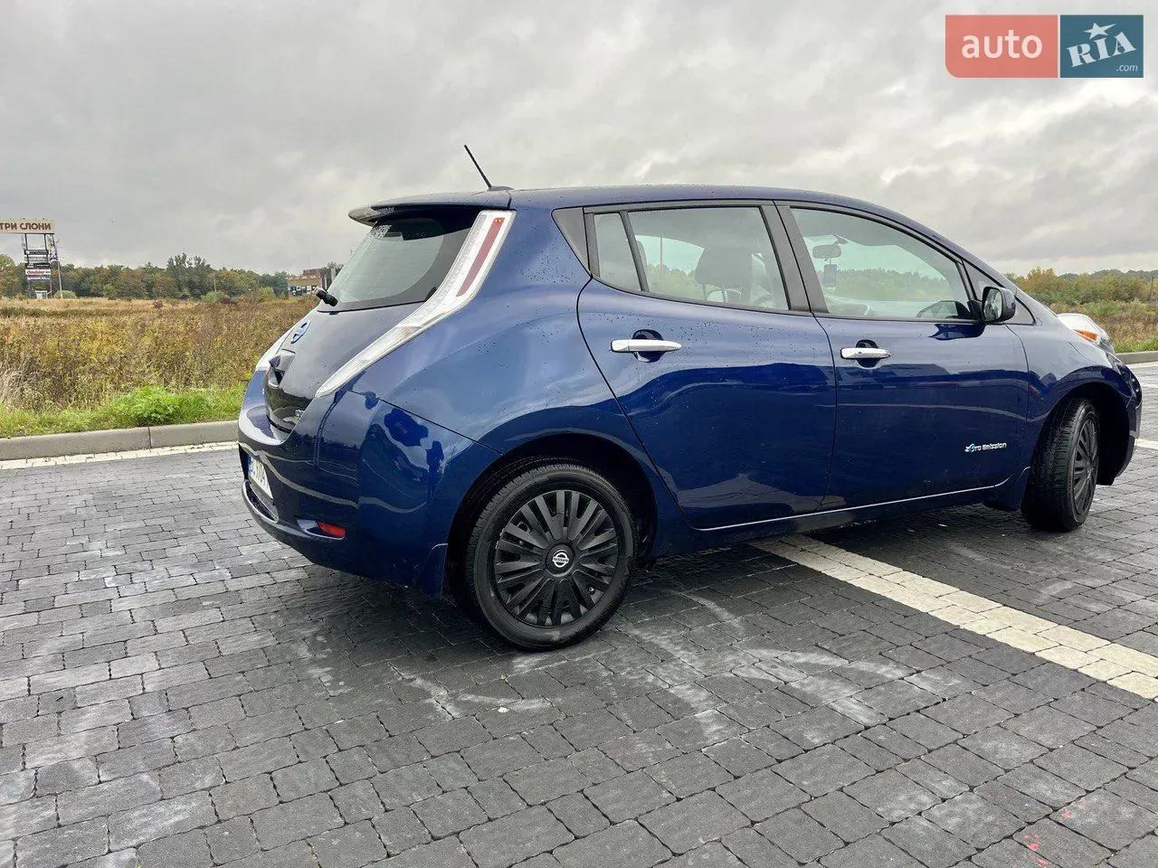 Nissan Leaf 2017 photo 4