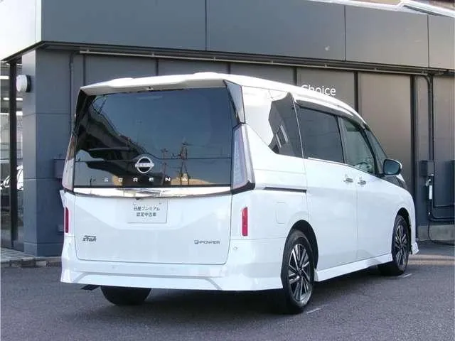 Nissan Sentra 2023 photo 2