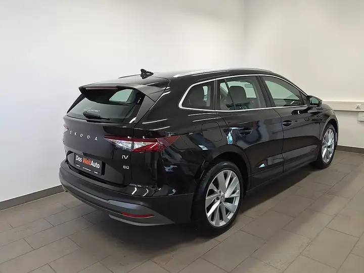 Skoda Enyaq 2023 photo 2