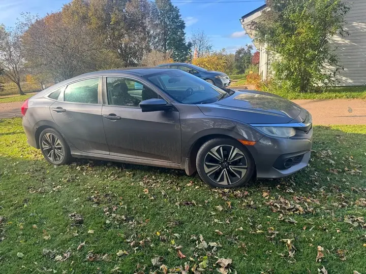 Honda Civic 2016 photo 4