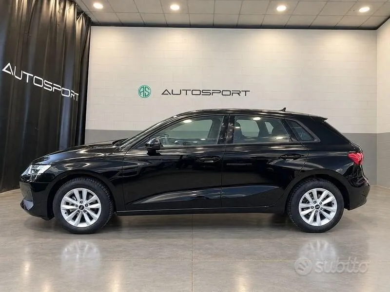Audi A3 Sportback 2025 photo 3