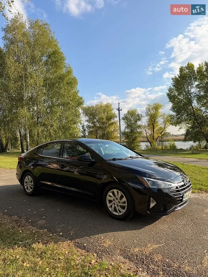 Hyundai Elantra 2019 photo 5