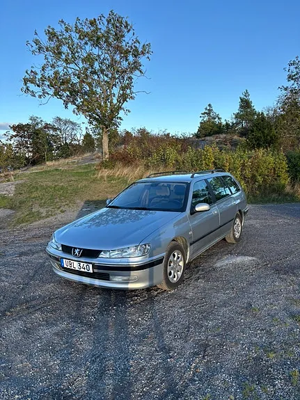 Peugeot 406