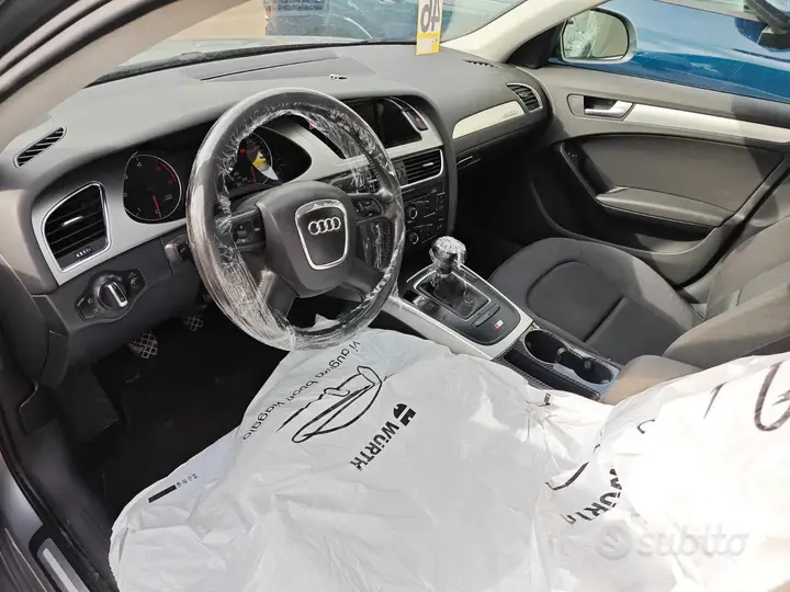 Audi A4 2009 photo 5