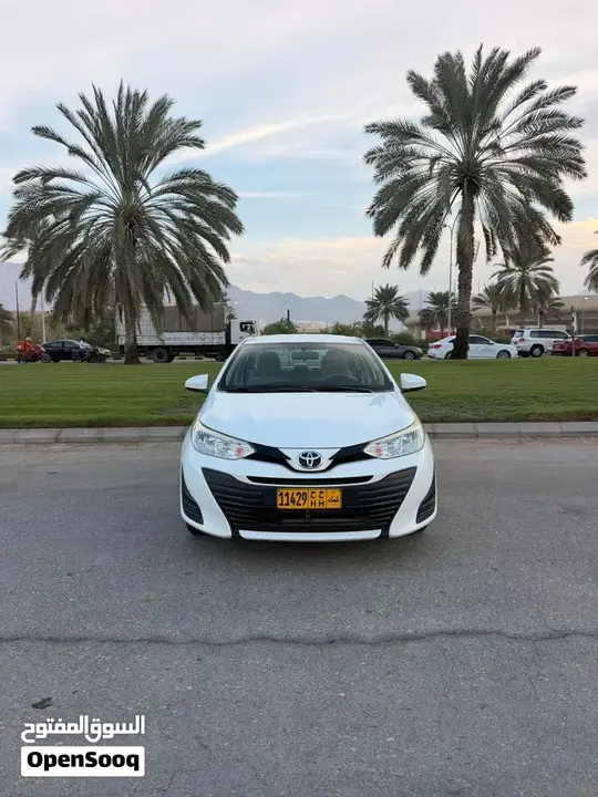Toyota Yaris 2019 photo 2