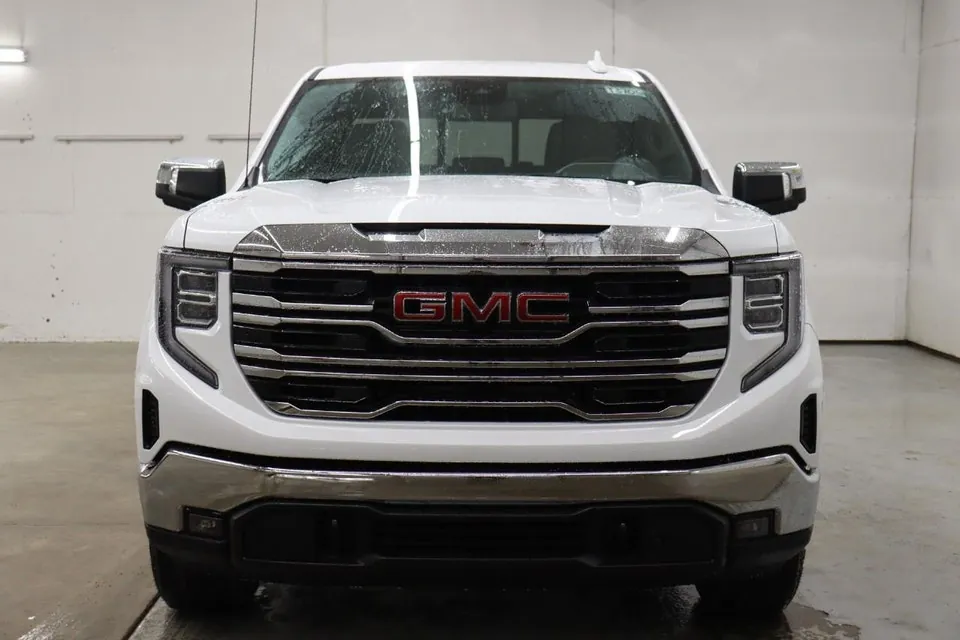 GMC Sierra 1500 2026 photo 3