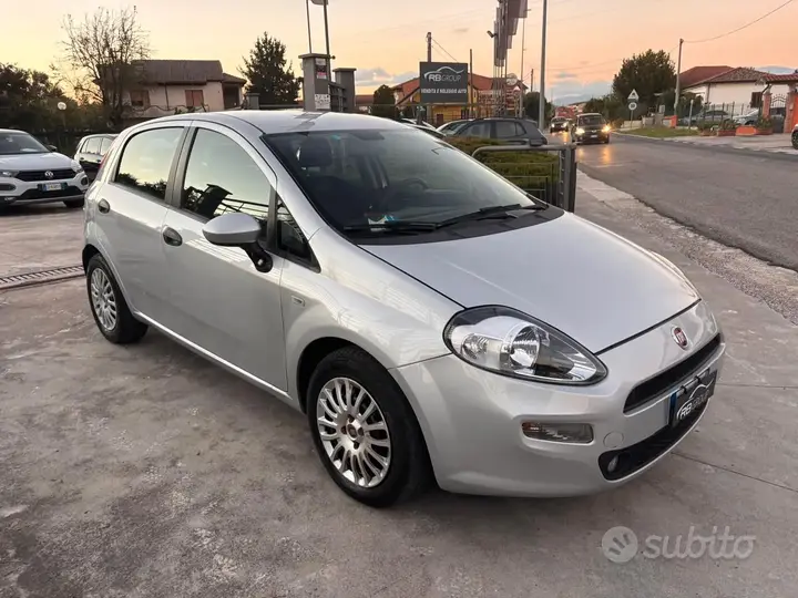 Fiat Punto 2015 photo 3