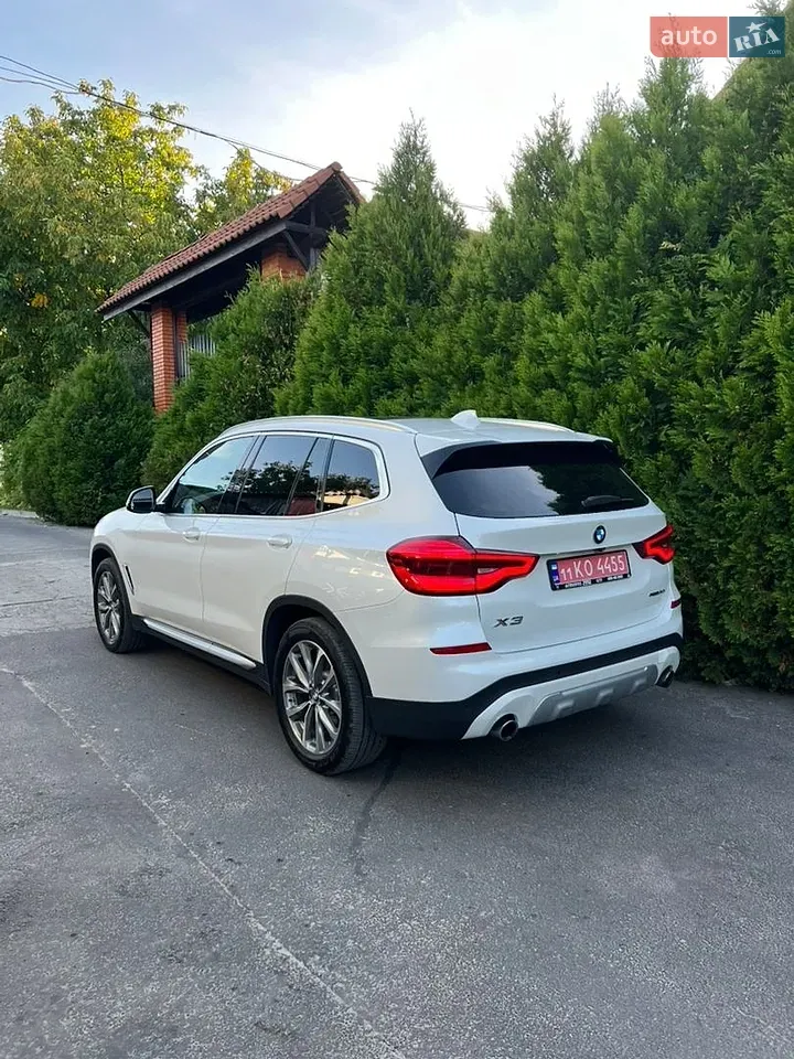 BMW X3 2019 photo 3