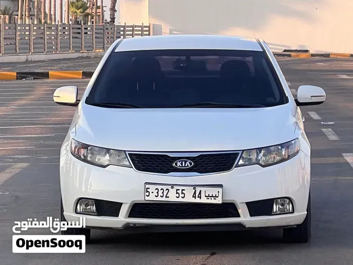 Kia Forte 2011 photo 4