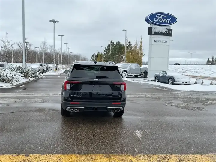 Ford Explorer 2027 photo 4