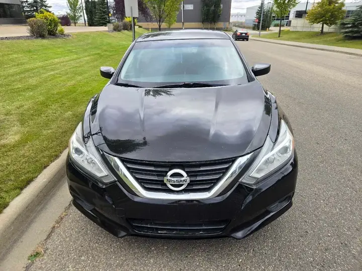 Nissan Altima 2018 photo 4