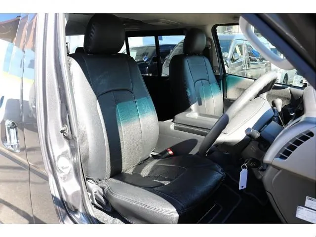 Toyota Hiace Gl 2013 photo 3