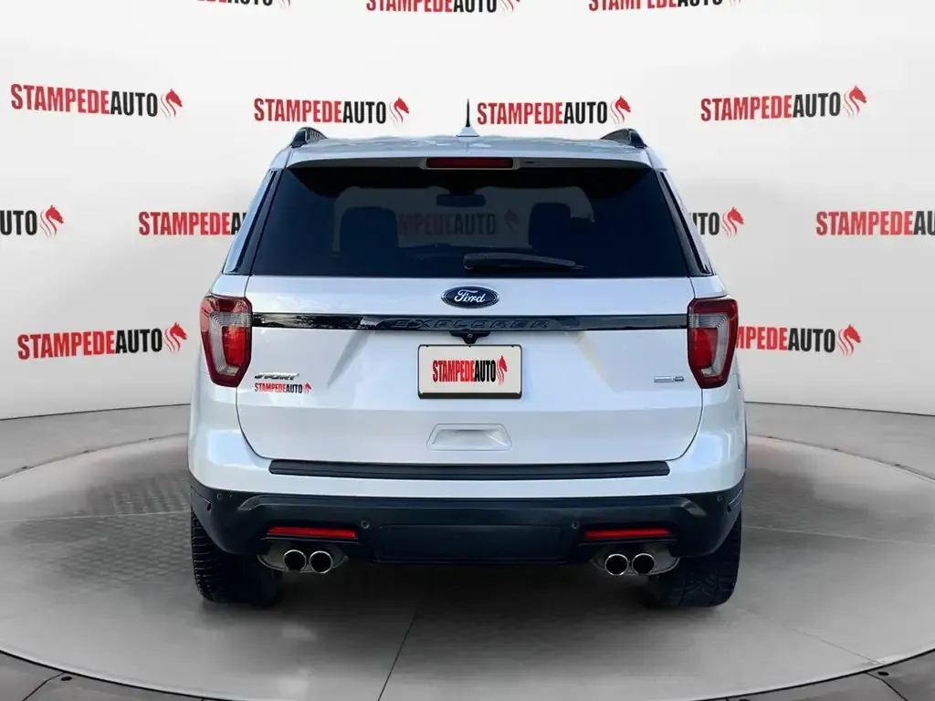 Ford Explorer 2019 photo 4