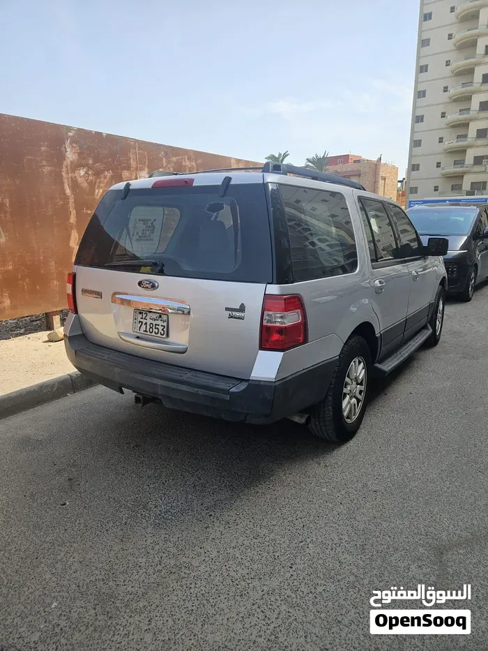 Ford Expedition 2013 photo 3