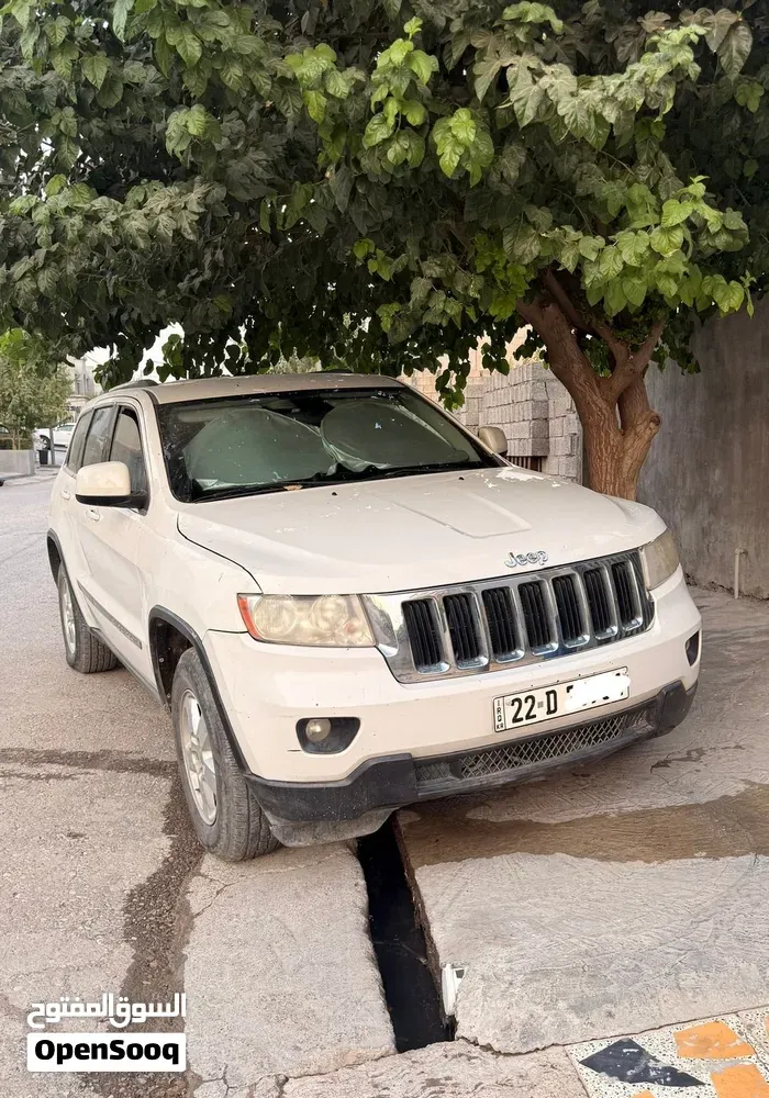 Jeep Grand Cherokee 2012 photo 2