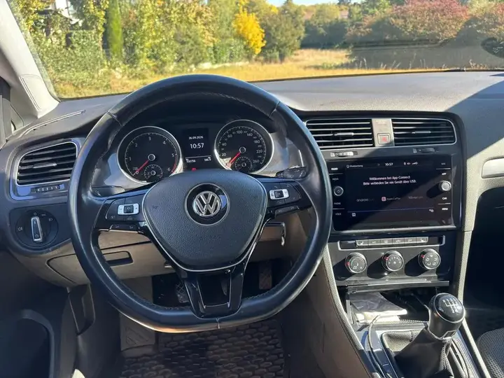 Volkswagen Golf 7