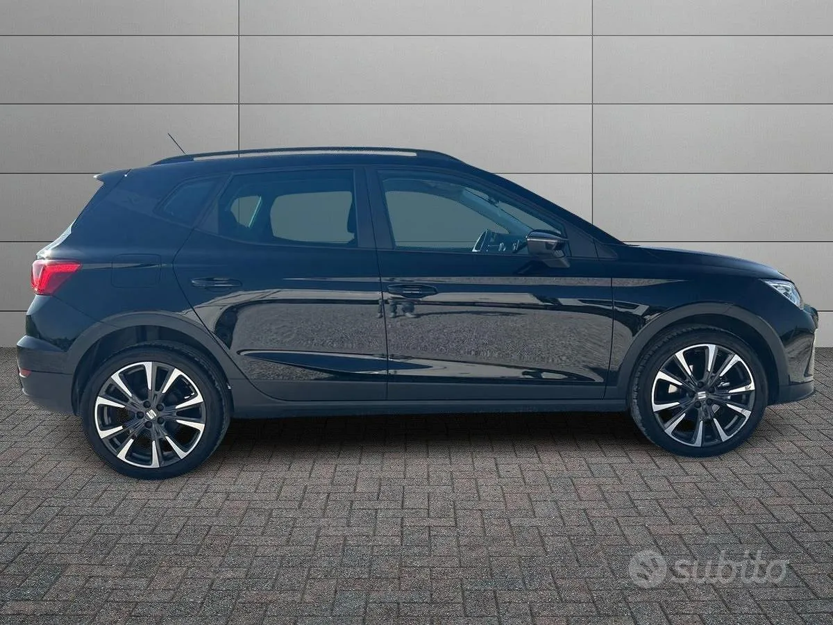 Seat Arona 2025 photo 3