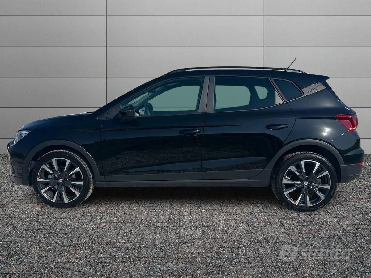 Seat Arona 2025 photo 2