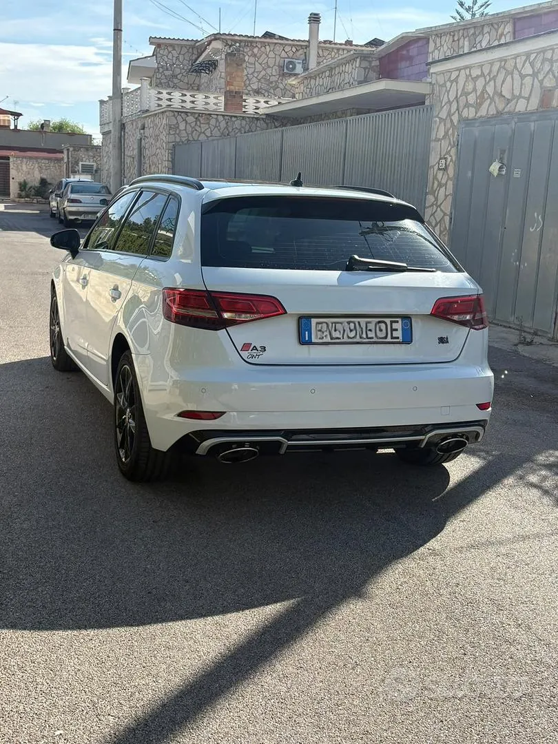 Audi A3 2018 photo 2