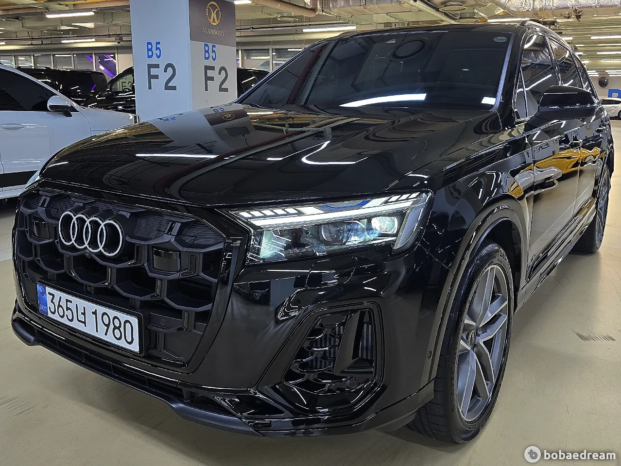 Audi Q7 2025 photo 2