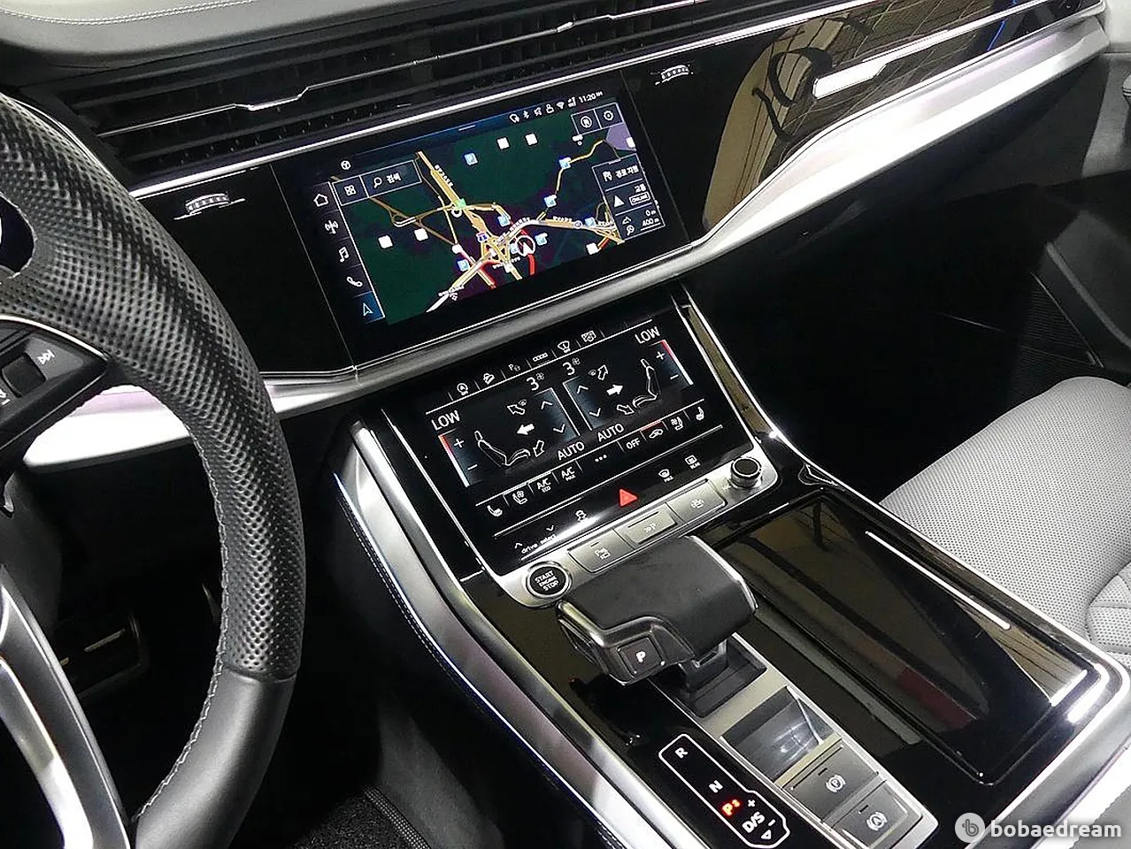 Audi Q7 2025 photo 4