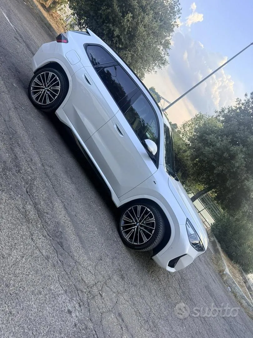 BMW X1 2023 photo 2
