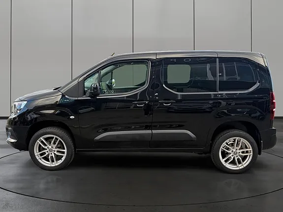 Opel Combo 2022 photo 2