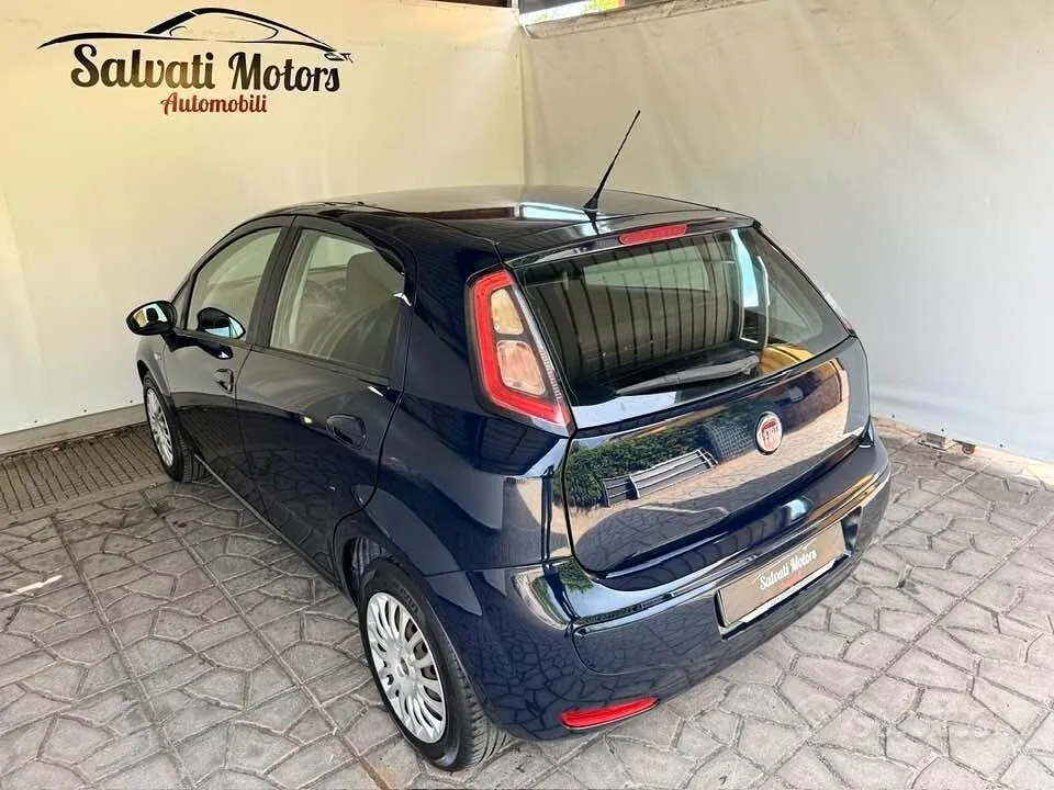 Fiat Punto Evo 2011 photo 4