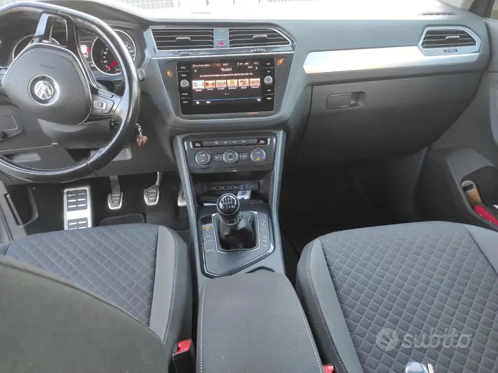 Volkswagen Tiguan 2018 photo 5