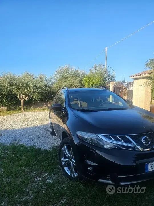 Nissan Murano 2011 photo 2