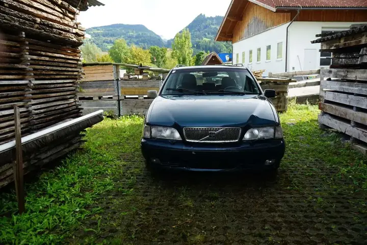 Volvo V70 1997 photo 3