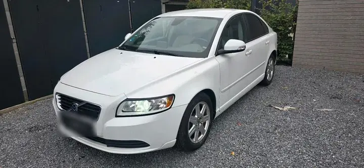 Volvo S40