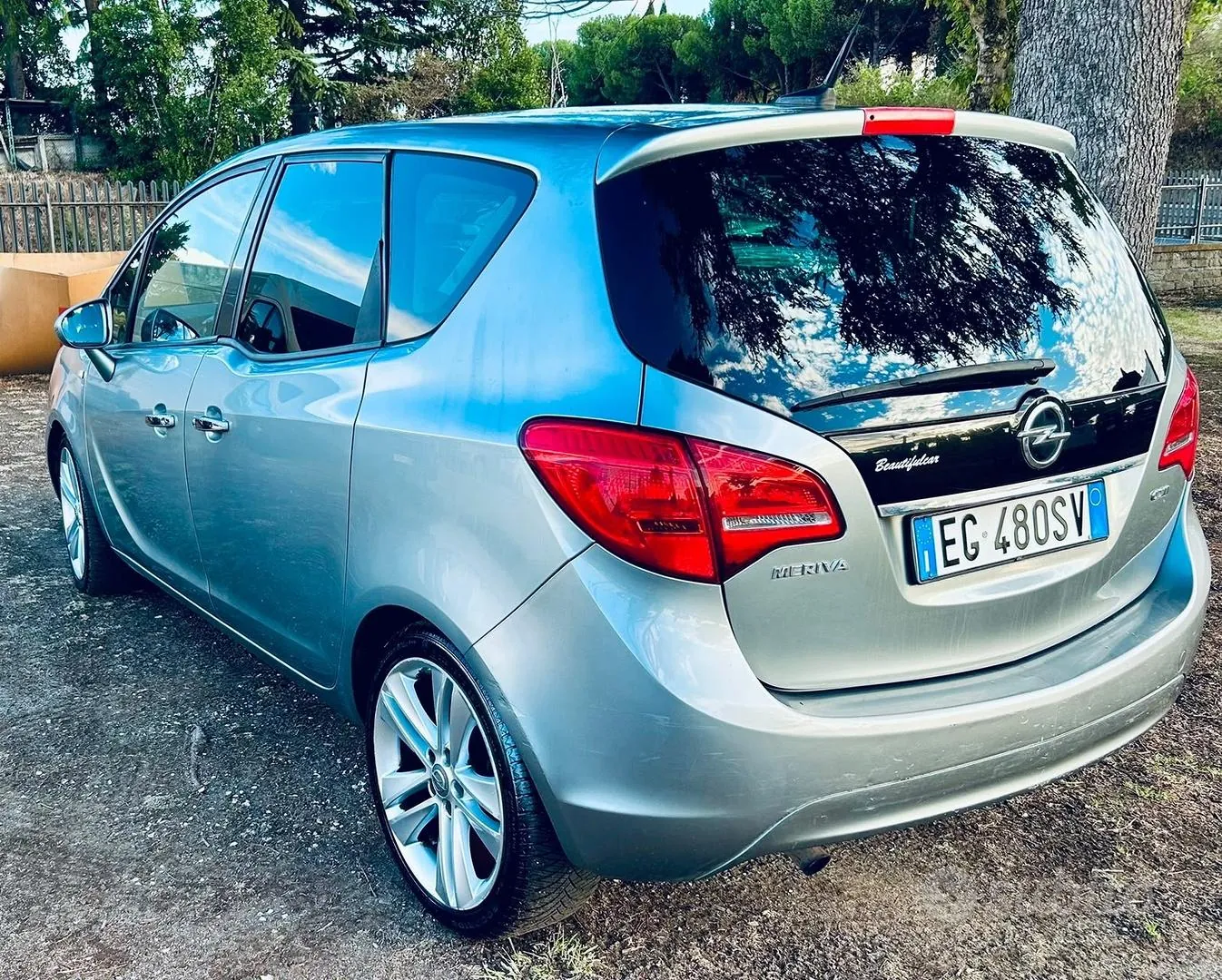 Opel Meriva 2011 photo 3