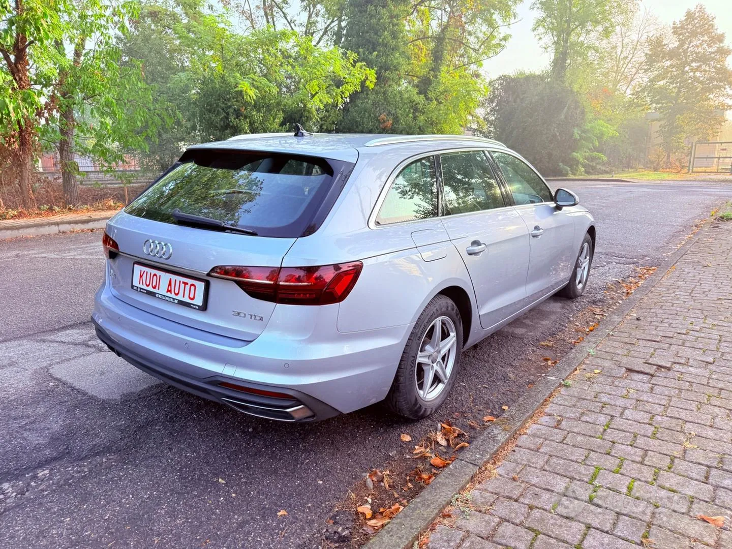 Audi A4 Avant 2022 photo 3