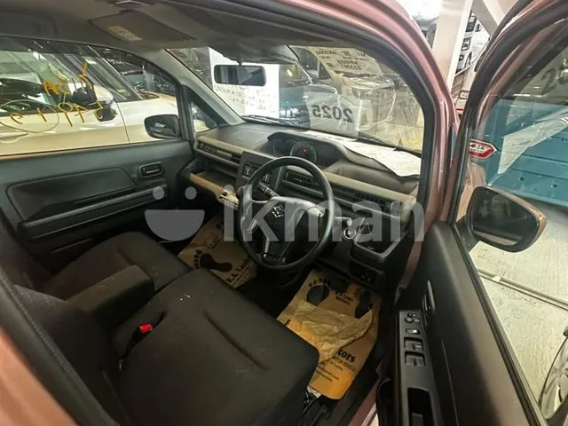 Suzuki Wagon R Fx 2025 photo 3