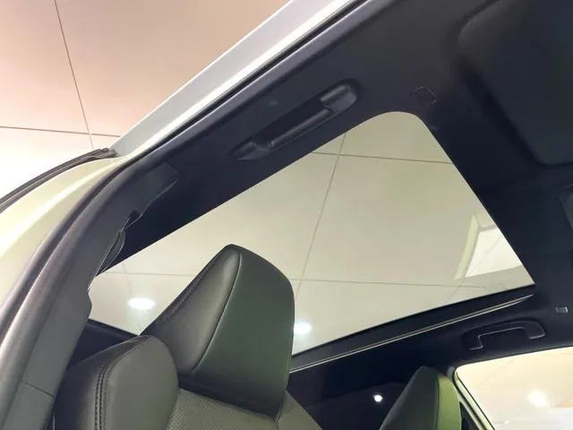 Toyota Corolla Cross 2025 photo 3