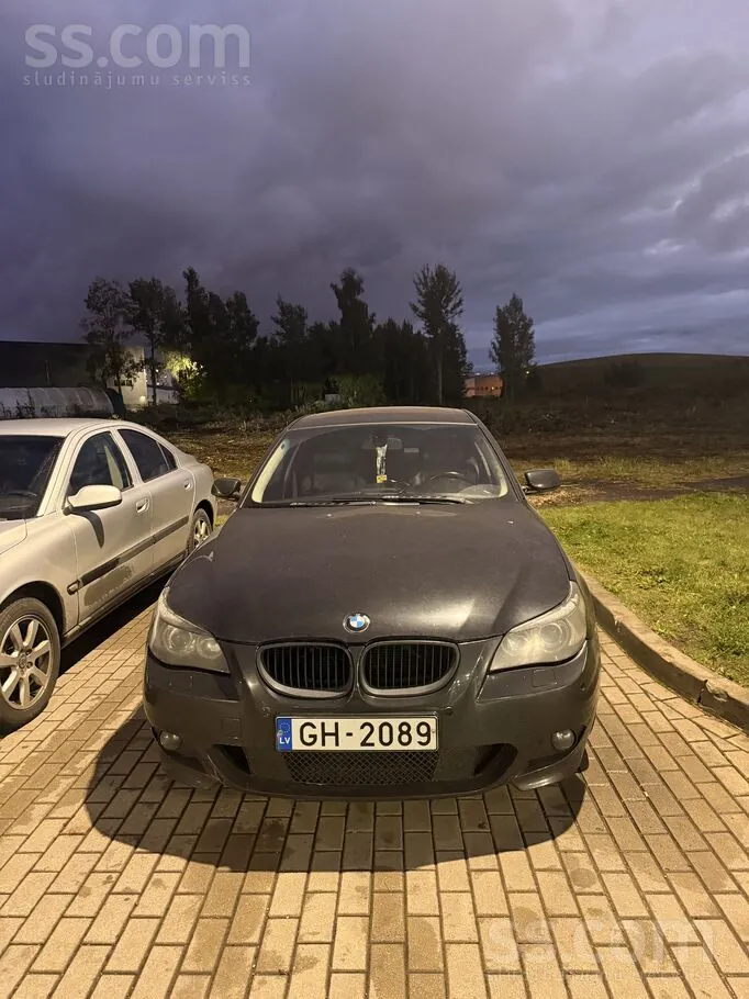 BMW 525D 2005 photo 2