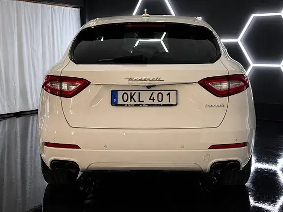 Maserati Levante 2017 photo 4