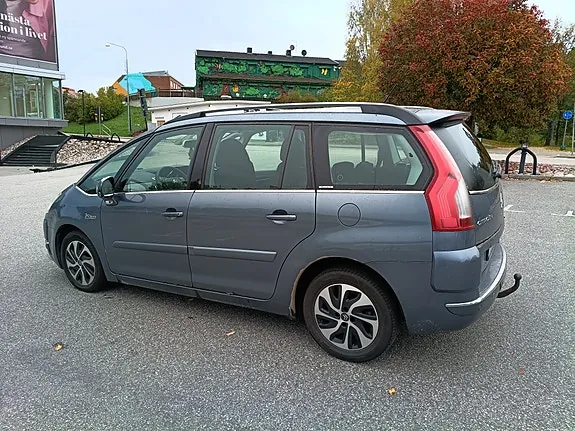 Citroen Grand C4 Picasso 2010 photo 3