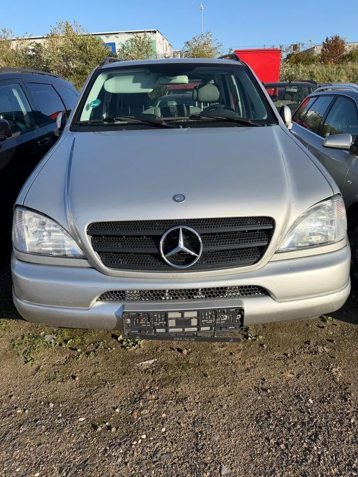 Mercedes-Benz Ml 270