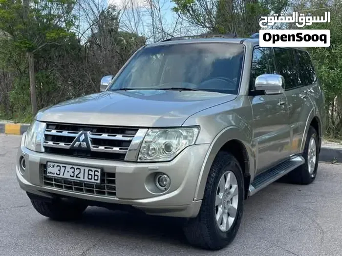Mitsubishi Pajero 2014 photo 5