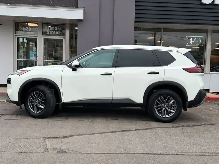 Nissan Rogue 2022 photo 2
