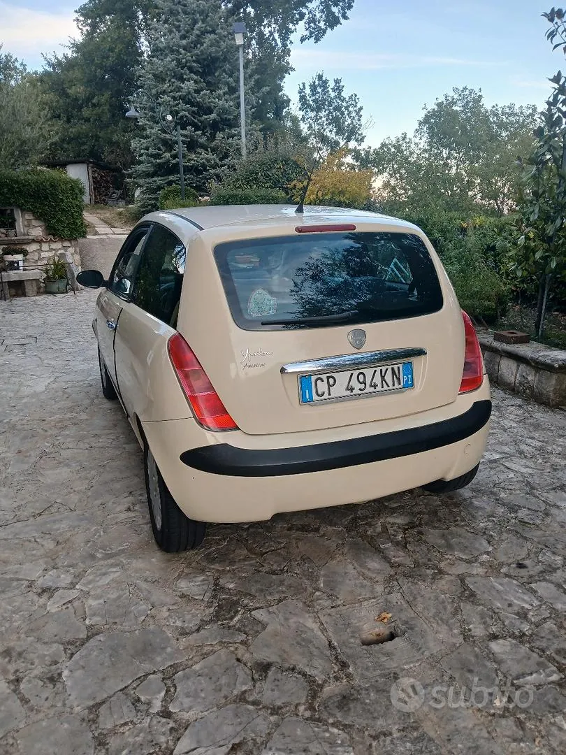 Lancia Ypsilon 2004 photo 3